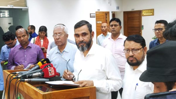 দাঁড়িপাল্লা প্রতীকসহ নিবন্ধন ফিরে পাবে জামায়াত : ইসি