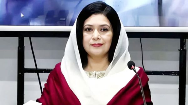 বিএনপির ভারপ্রাপ্ত চেয়ারম্যান তারেক রহমানের স্ত্রী জুবাইদা
