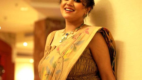 অভিনেত্রী অহনা দত্ত